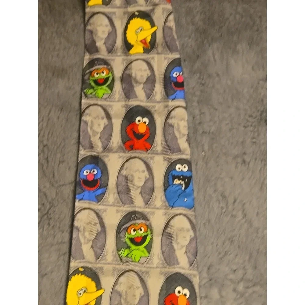 Vintage Sesame Street Dollar Bill Silk Tie Elmo Cookie Monster Novelty Money 90s